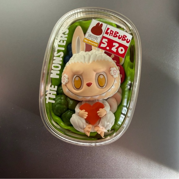 Pop Mart Labubu The Monsters Wacky Mart - Salad - Picture 5 of 5